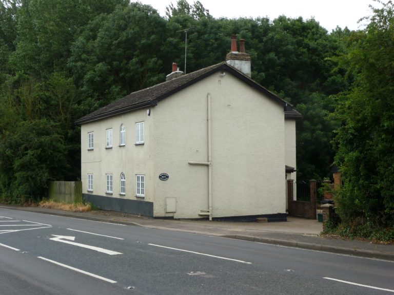 St. Albans Road Redbourn VIllage Online